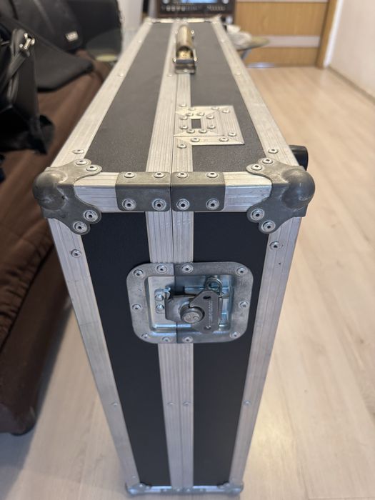 Flightcase profesional cu tavă laptop pentru Pioneer XDJ-RX2 / XDJ-RX3