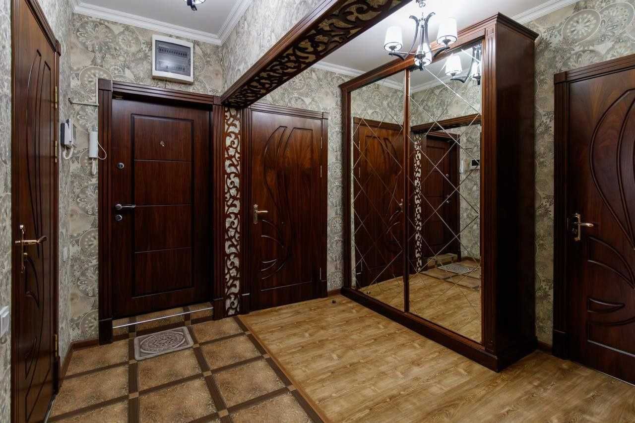 Госпитальный м-в 4/5/9
(Церковь; Ойбек метро)