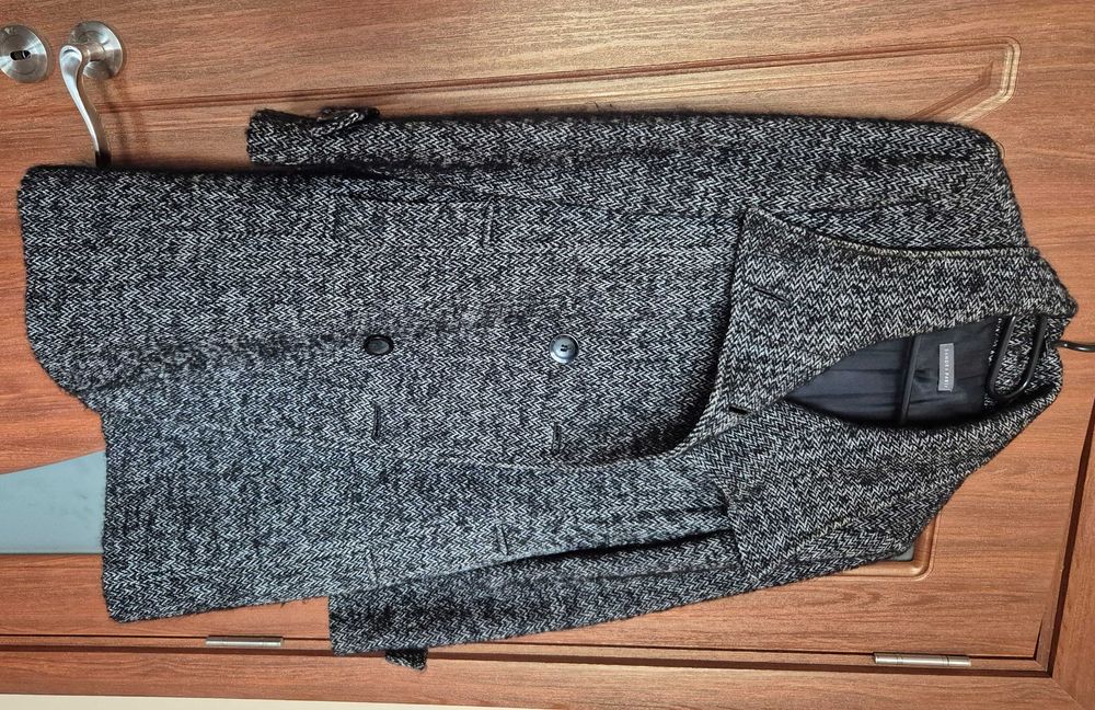 Продавам дамско палто Sandra Pabst - размер 42-44