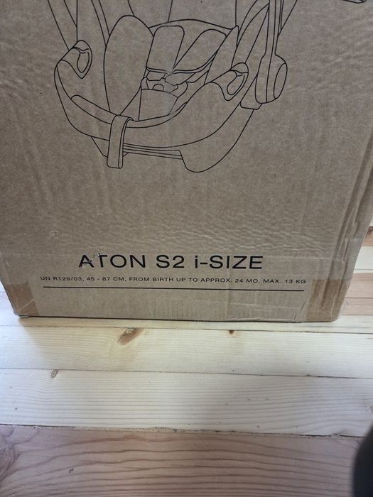 Cybex Aton S2 i-size и Cybex Base One