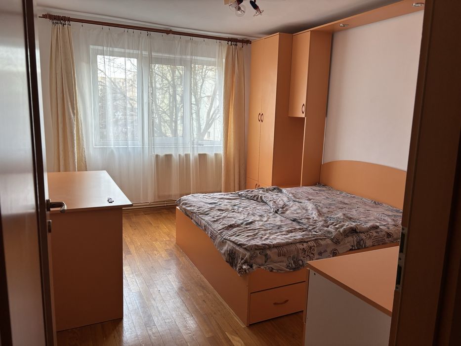 Apartament 2camere de inchiriat.