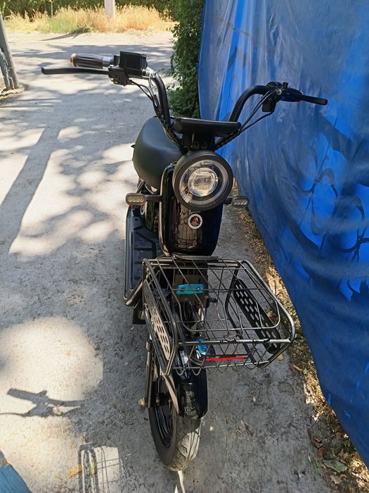 Продам электро скутер в хорошем состояние