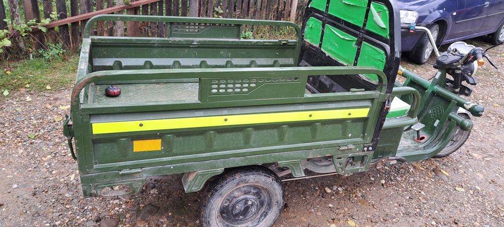 Triciclu electric move eco cargo 500