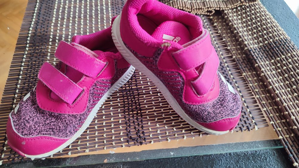Детски маратонки момиче Nike/Addidas 21-25