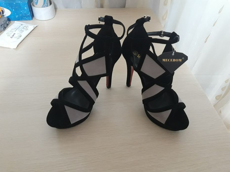 Sandale dama negru cu mov