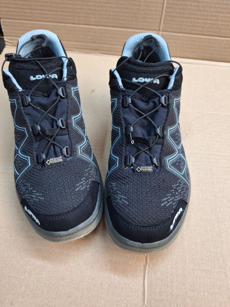 Lowa Goretex Aerox GTX Lo  în foarte bune condiții