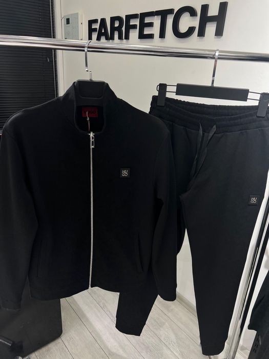 Trening Hugo  calitate premium