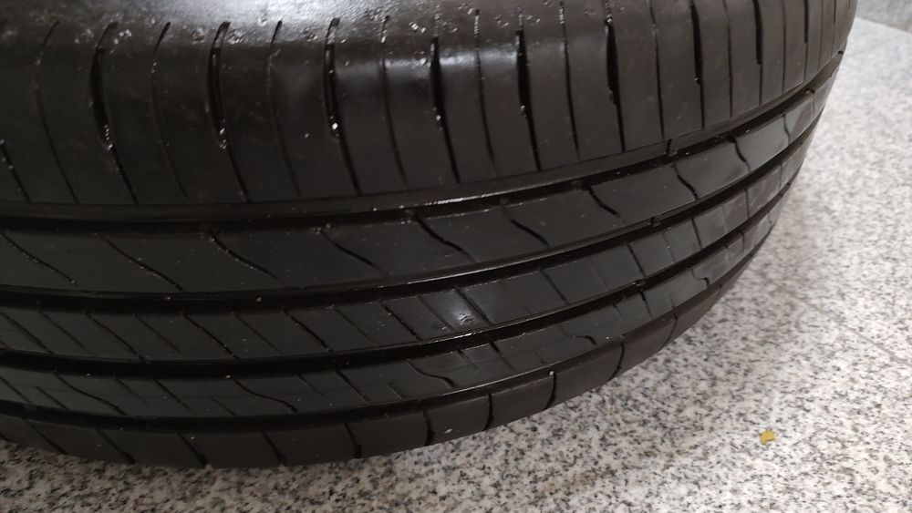 4 бр. Летни гуми 16 цола Good year DOT 05/2024, 215/65/16