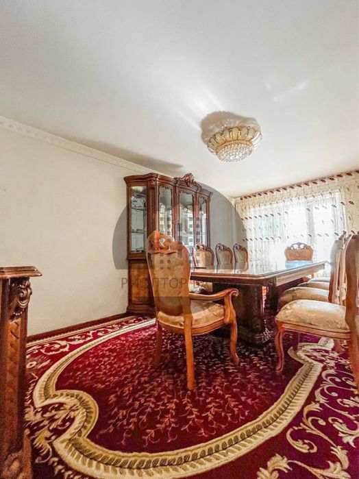 Продается 3/4/4 Буюк Ипак Йули 2х6 балкон