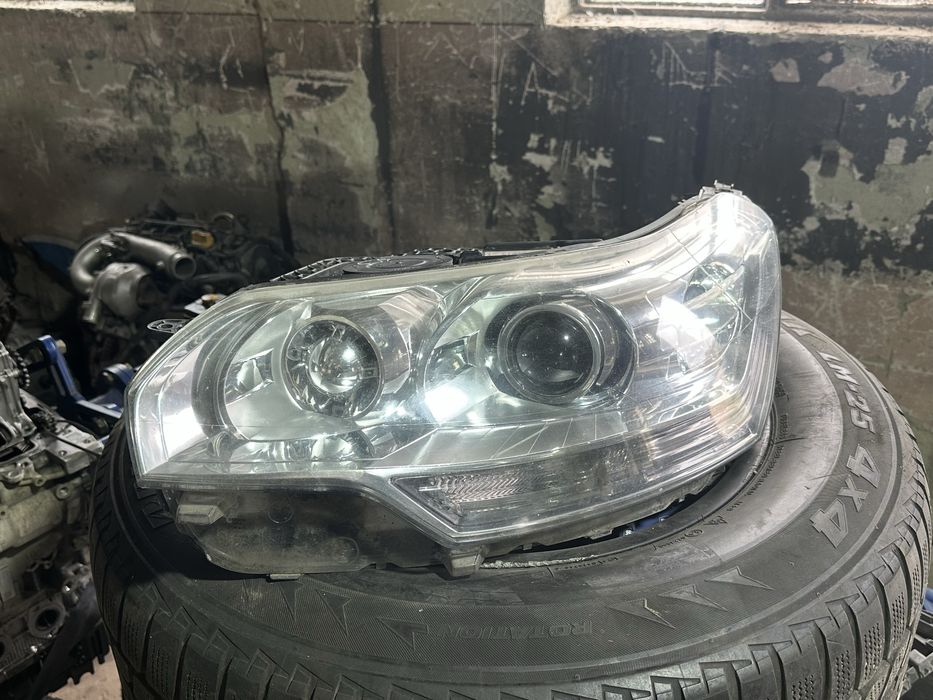 Faruri Citroen C5 2010 Xenon complete