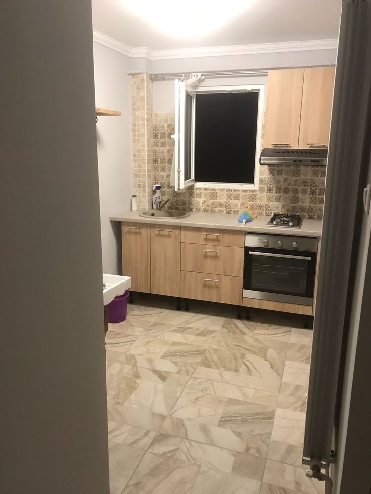 Pf Inchiriez 2 cam P.ros, 450€, renovat, et4/4