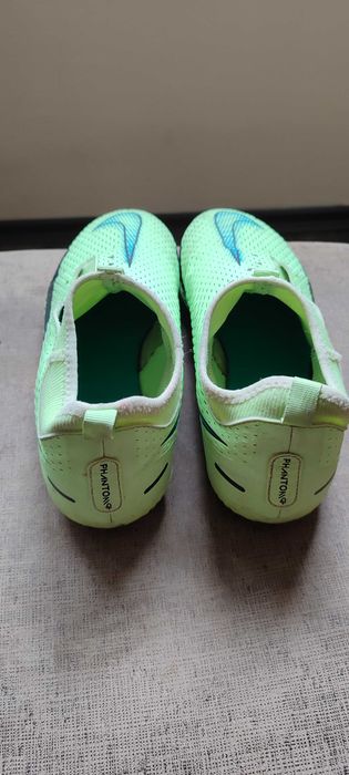 Детски бутонки Nike и Стоножки Kipsta