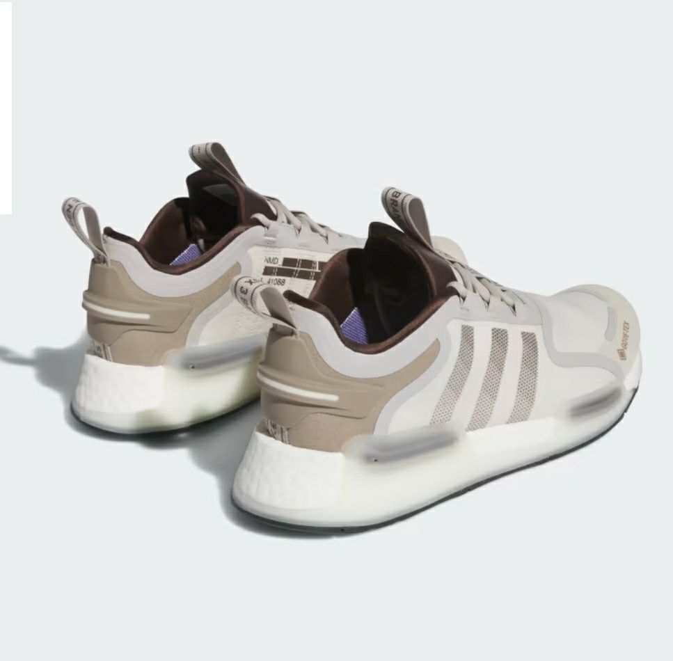 Adidas NMD V3 Gore-Tex, light brown