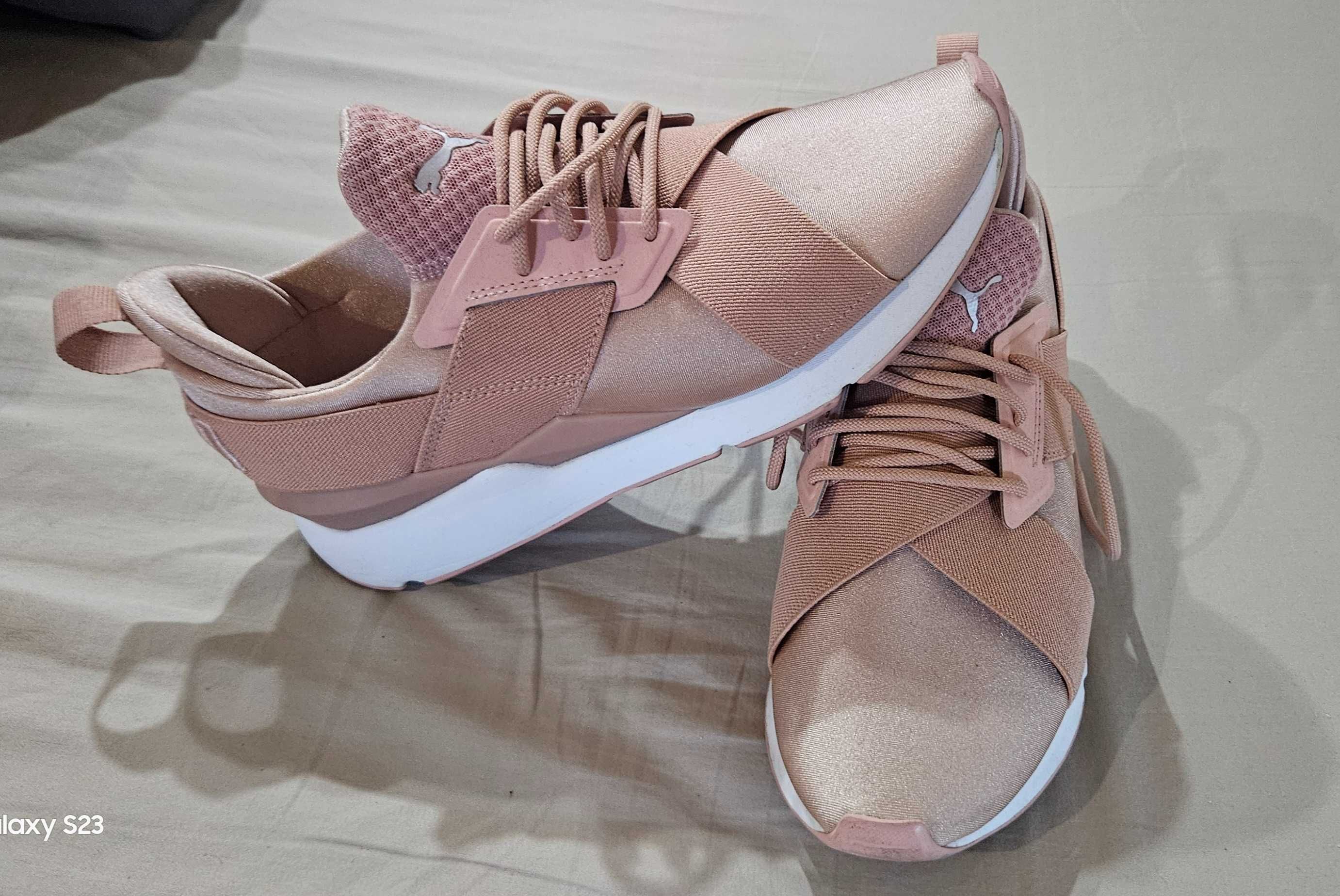 НОВА ЦЕНА!Дамски маратонки Пума PUMA, номер 40.5