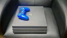 PS4 PRO 1TB 4K cu FIFA 22 și multe alte jocuri originale