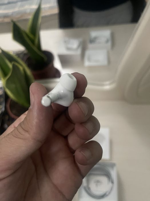 Airpods Pro. Original 1/1 .