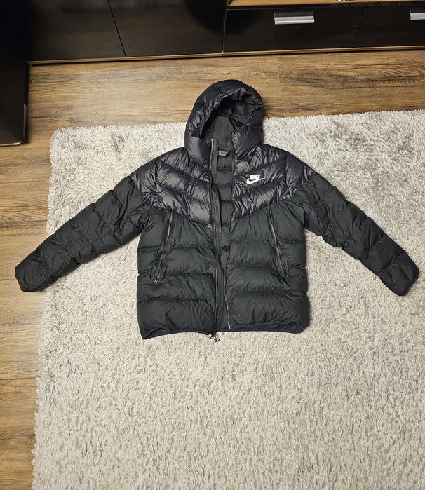 Оргинално Яке Nike