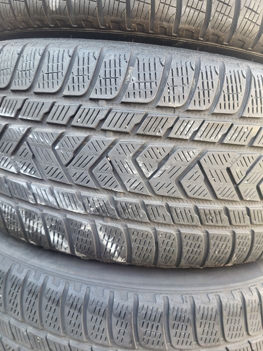 4 бр зимни гуми 285/45/20 Pirelli