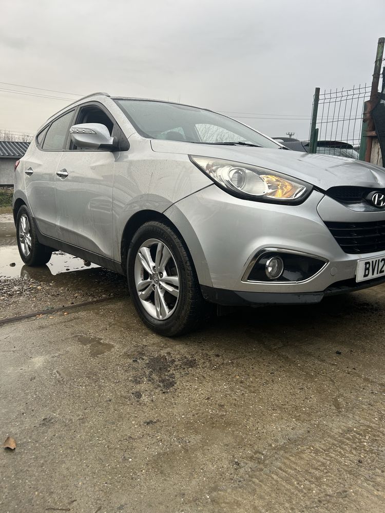 Bara față completă Hyundai ix 35