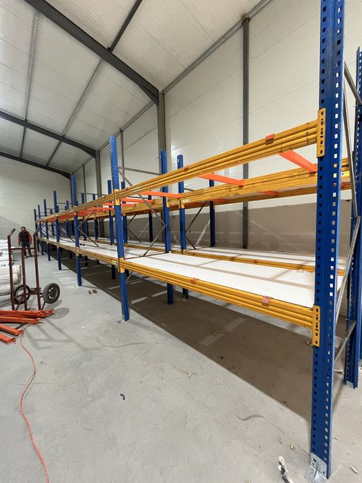 Rafturi metalice profesionale