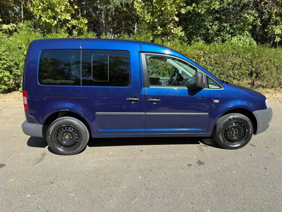 Volkswagen Caddy 1.9 TDI Life – 2008, stare foarte bună