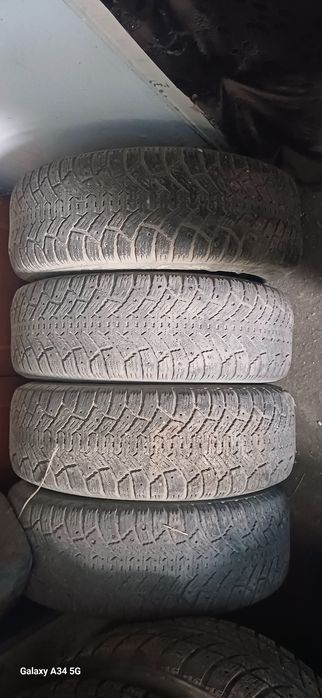 Покрышка диски калпак в комплект зимние 205/65/15