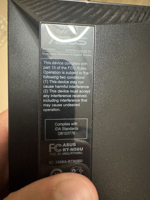 Router Asus model RT-N56u