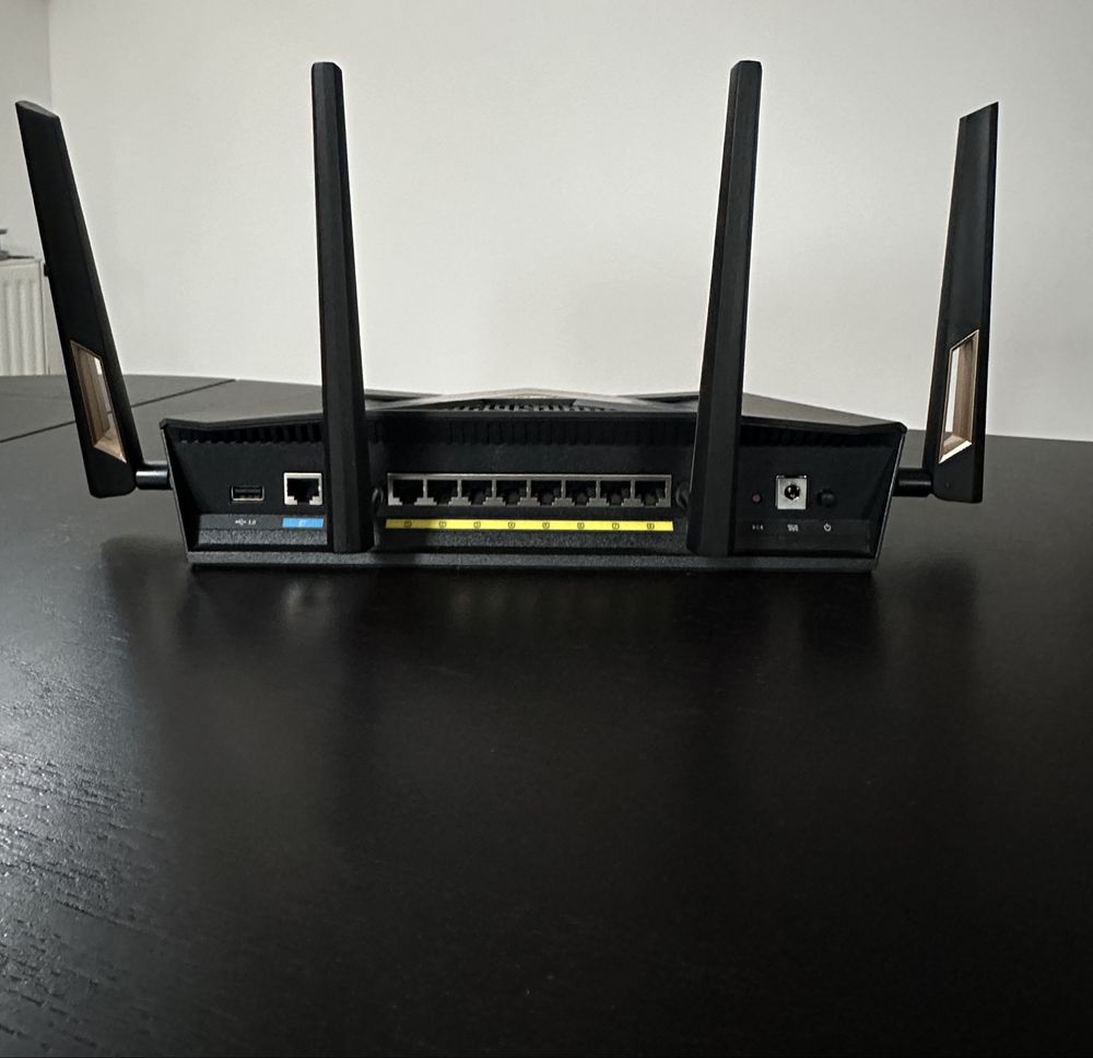 Router Asus AX6000 dual band cu suport MU-MIMO si OFDMA