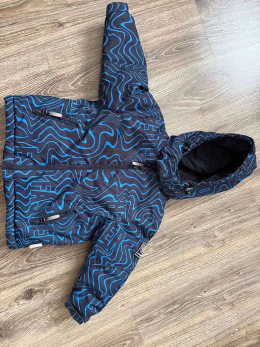 Продам куртку зима