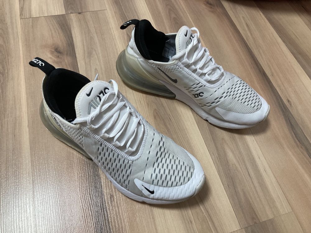Nike Air Max 270