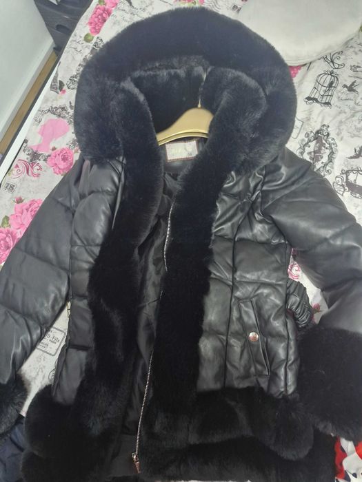 Geaca de piele cu blanita