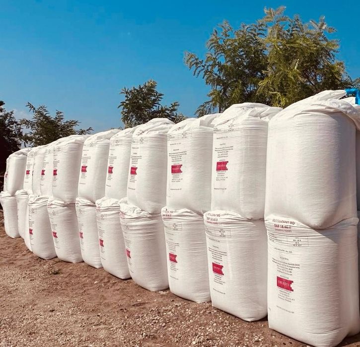 Ingrasaminte, complexe, azotat