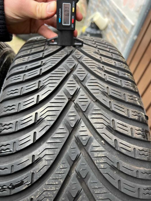 anvelope Kleber Krisalp Hp3 cu dimensiunea 215/60 R16 M+S