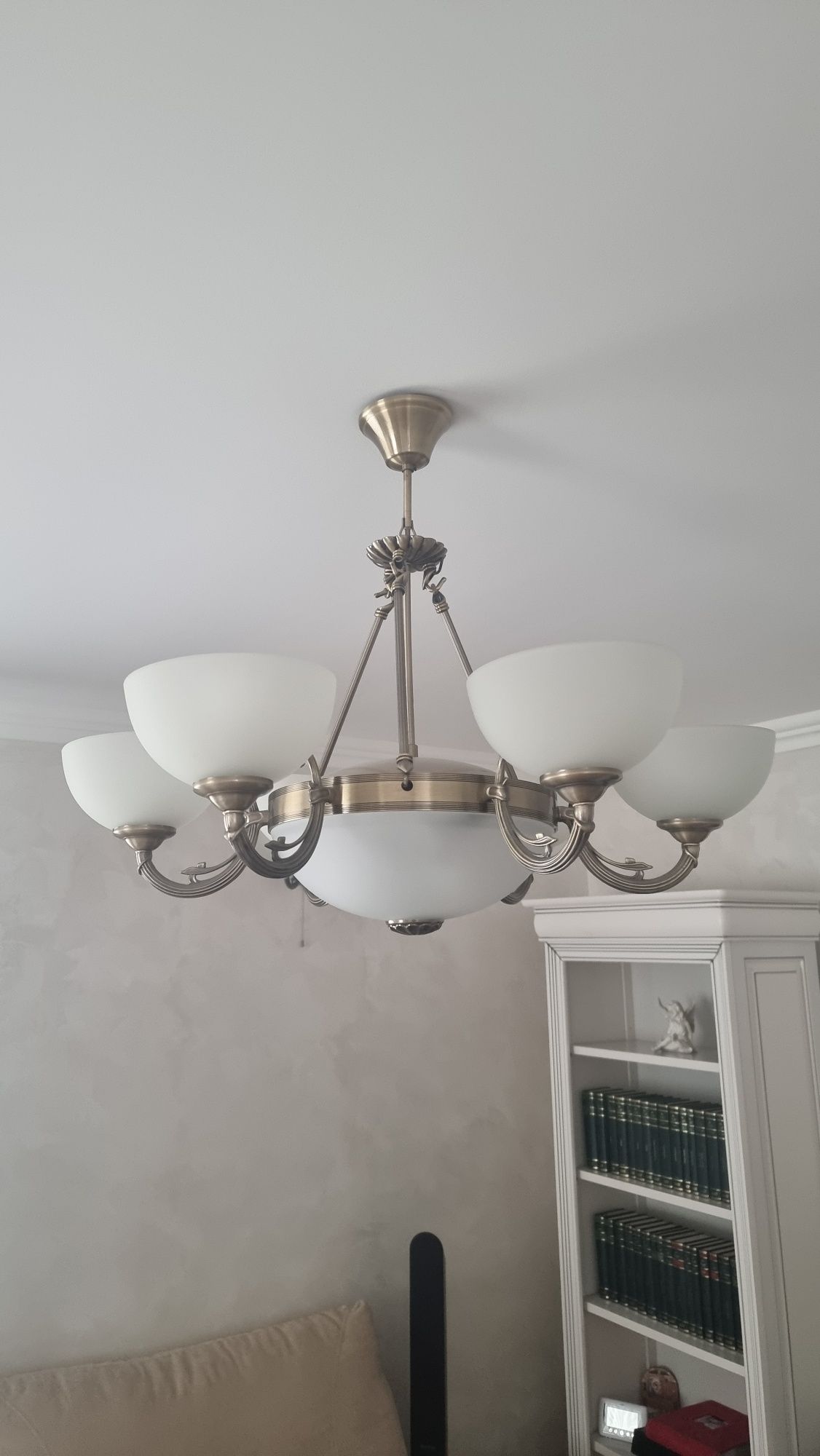 Vand doua candelabre Windsor Pendant + doua aplice din aceeasi gama