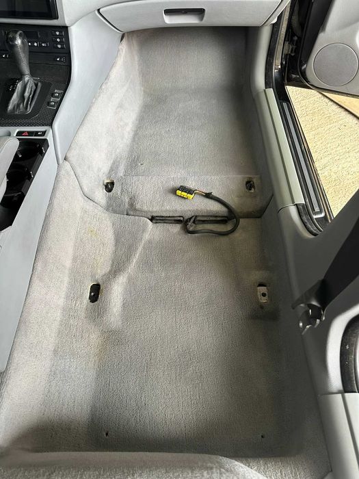 Detailing interior, curatare scaune auto