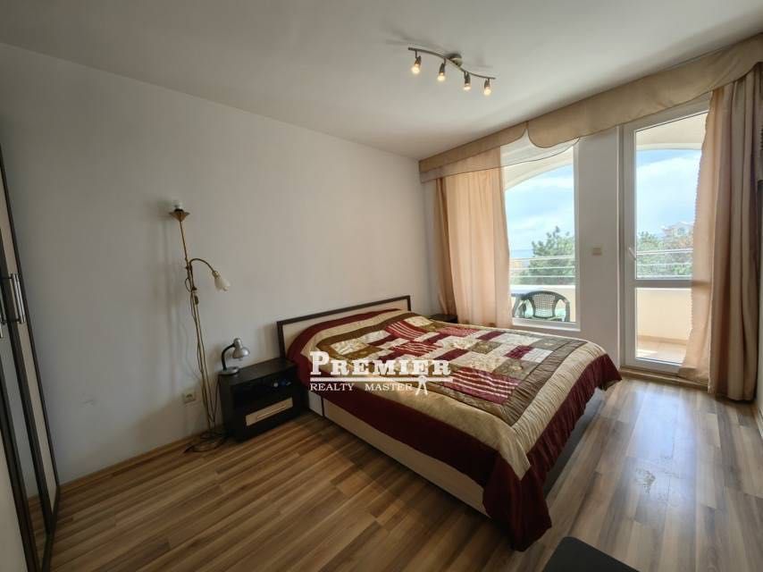 Продава се Двустаен апартамент в Поморие - 65 кв.м за 1200 €/кв.м - Снимка #3