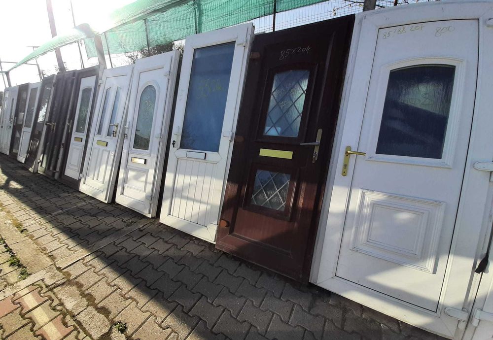 Usi termopan Second-Hand sau Noi sau la comandă