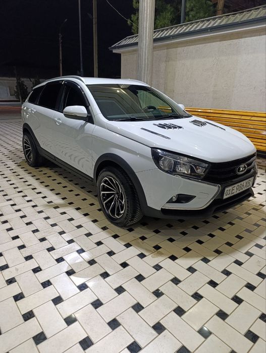 Lada Vesta Cross