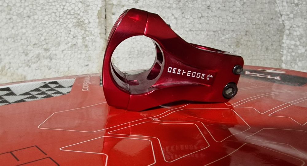 Лапа за кормило DARTMOOR