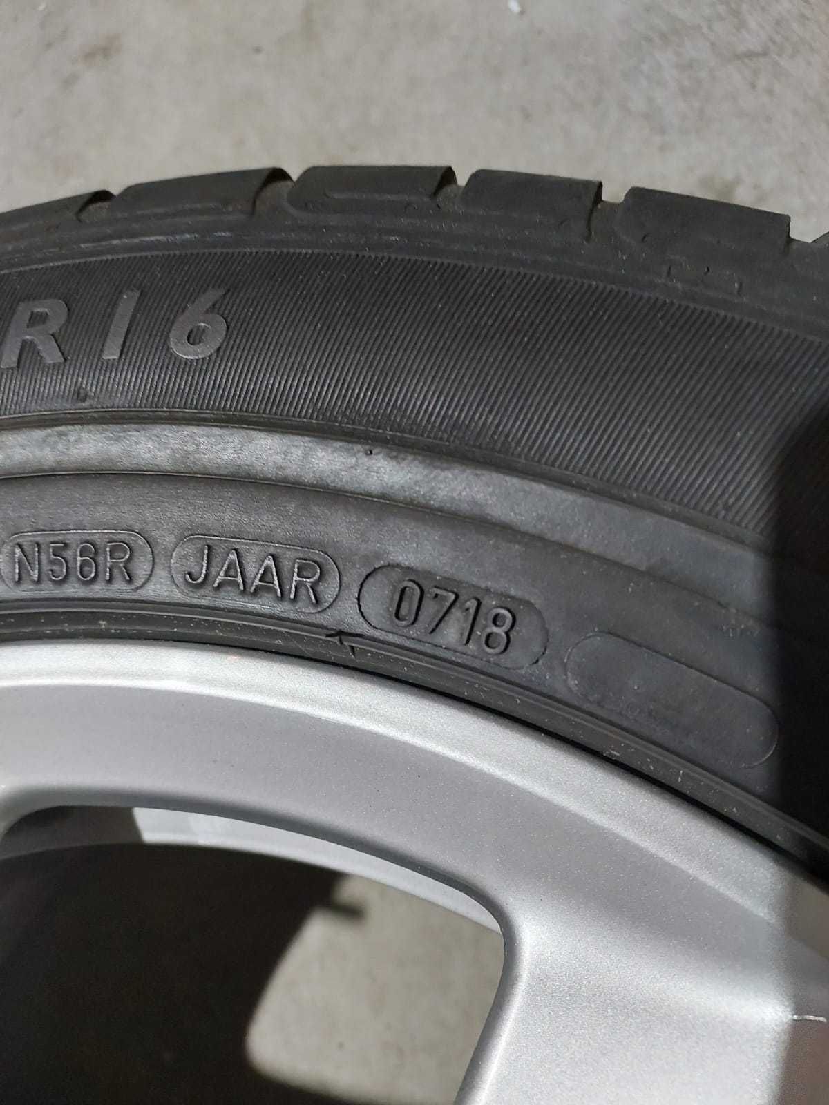 225/55R16 5x112 Dunlop