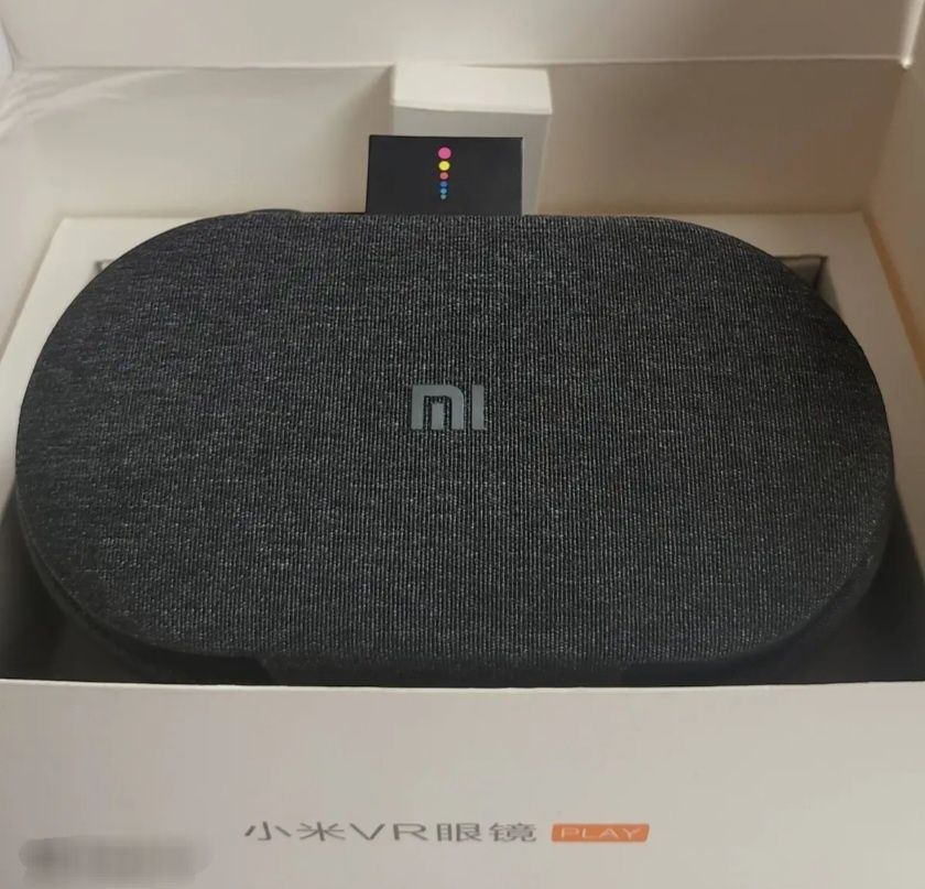 Продам VR-гарнитура Xiaomi Mi VR Play 2