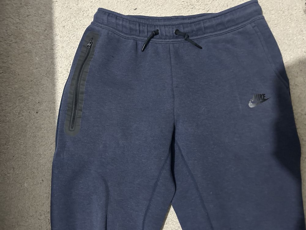 Nike tech fleece