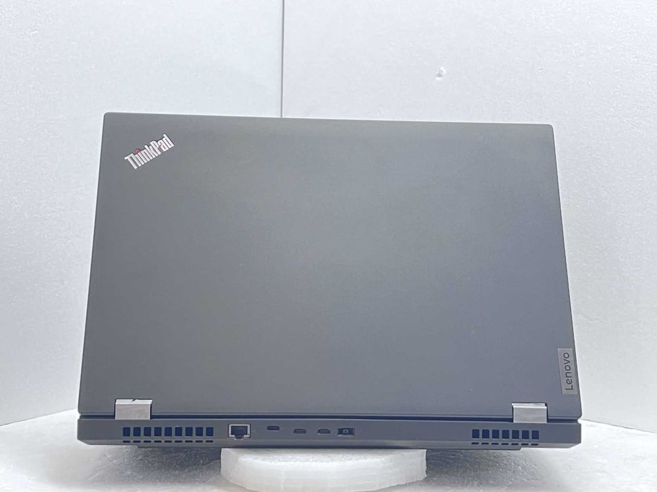 Реновиран лаптоп Lenovo ThinkPad P15 G1 i7 32GB 1TB RTX 5000 16GB