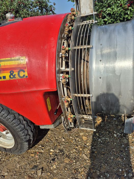 Pompa stropit atomizor de 1600l