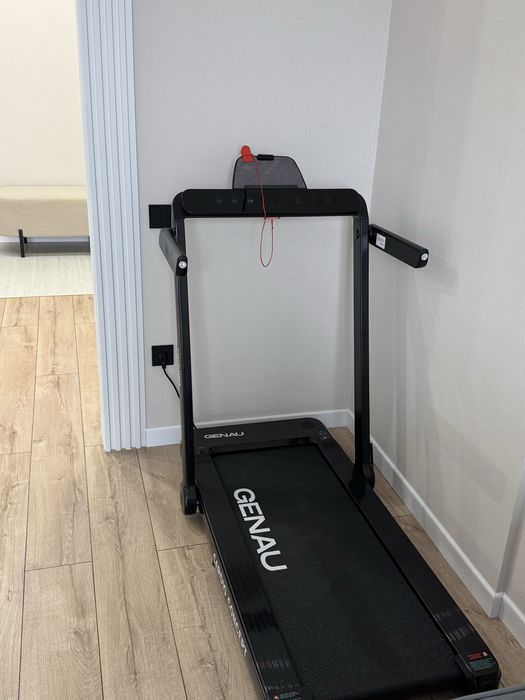 Продам беговую дорожку