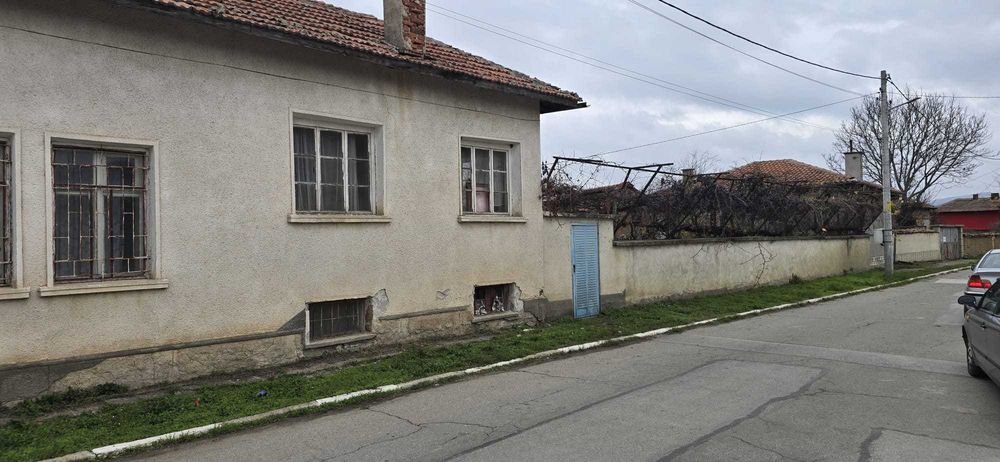Къща на село за ремонт