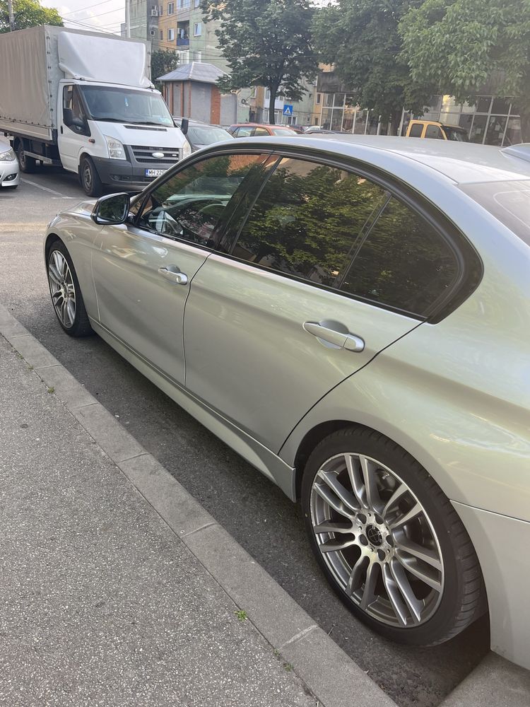 BMW F30 318D M packet