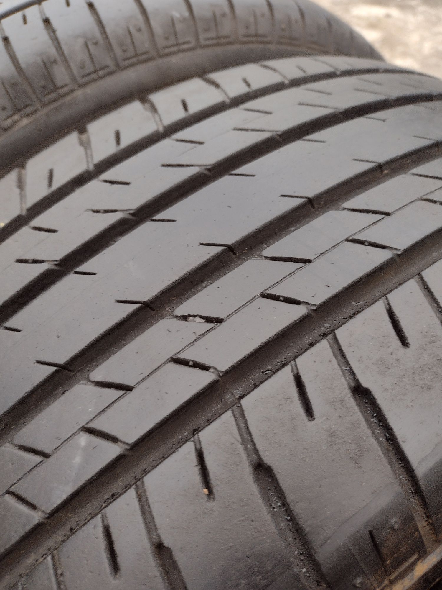 Перфектни 4бр.235/55/18 Bridgestone H/L33. дот1217