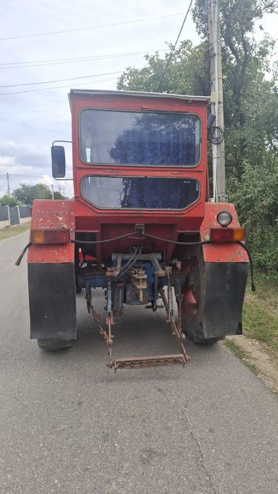 De vanzare Tractor U650
