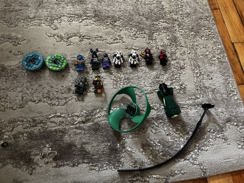 Lego Ninjago minifigures